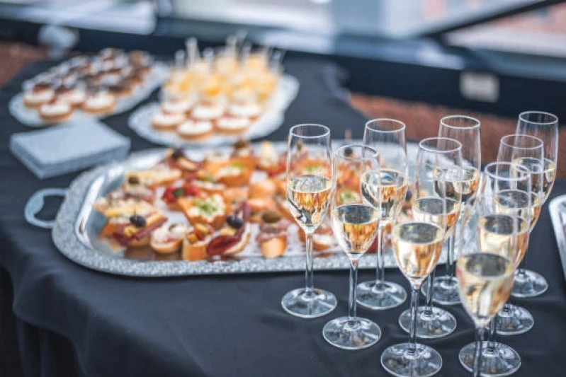 Buffet para retiros e eventos evangélicos
